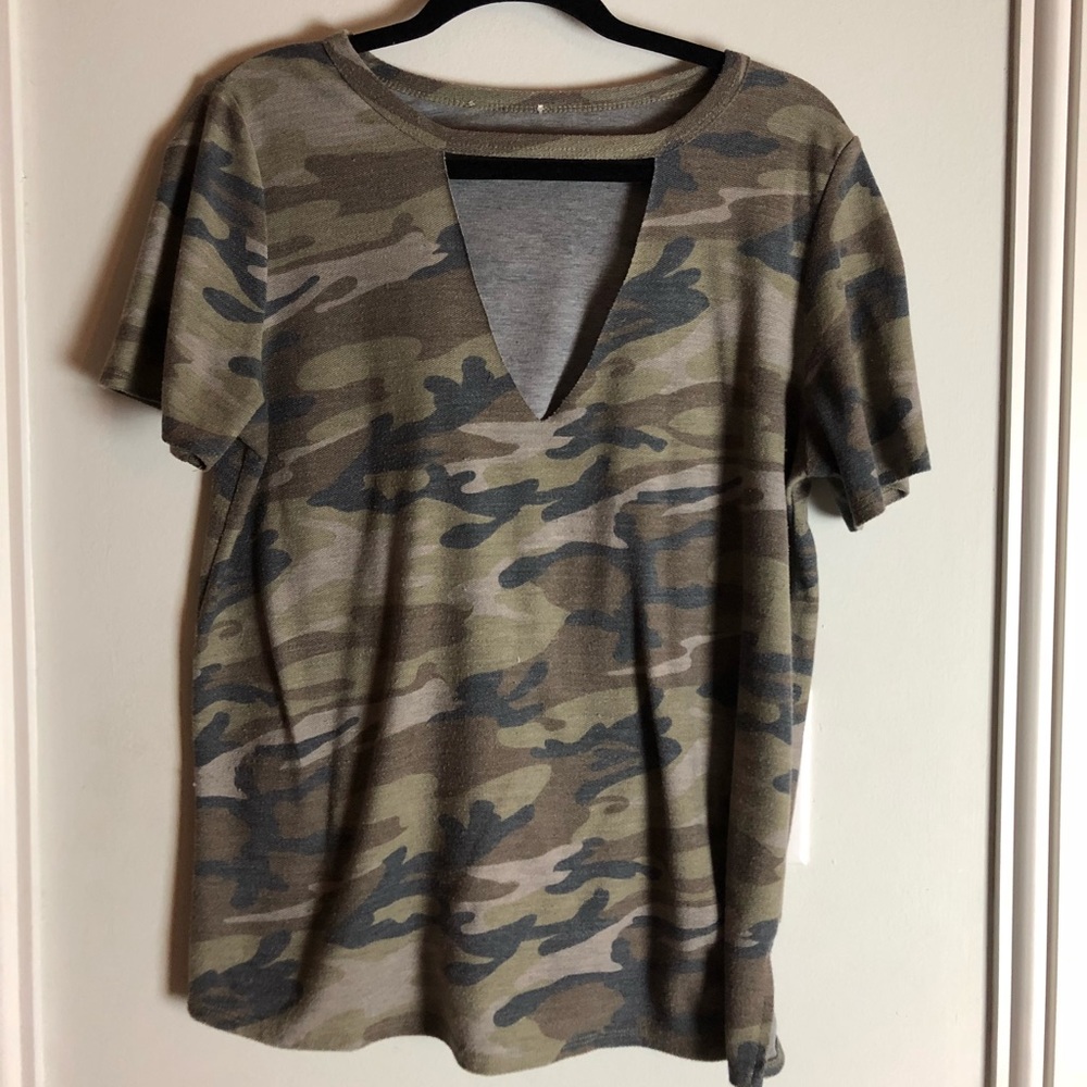 Camp choker tee